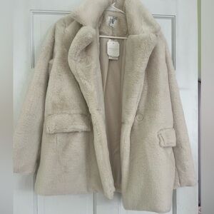 Altar’d State Women’s Cream Fur Coat NWT SIZE XS
